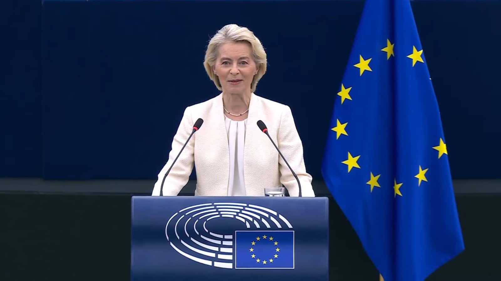 Ursula von der Leyen: Fondurile UE trebuie condiționate de respectarea statului de drept