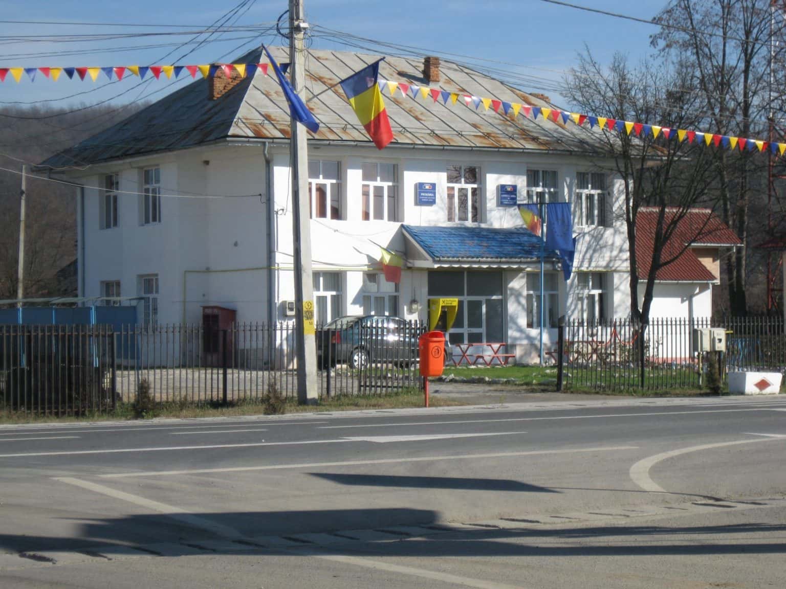 Investiții blocate la Bâlteni din lipsa banilor