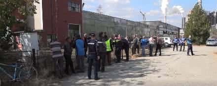 Angajații firmei TPSUD au oprit din nou lucrul! Oamenii nu și-au mai primit salariile de 5 luni